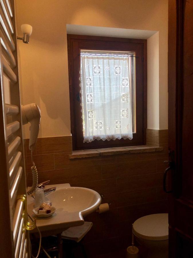 Fontebella Bed & Breakfast Montemarciano Exterior photo